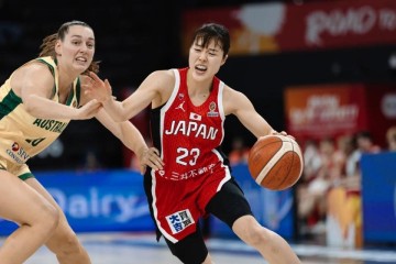半岛体育平台-世预赛-日本女篮末节被轰23-4崩盘 遭澳大利亚逆转两战全败